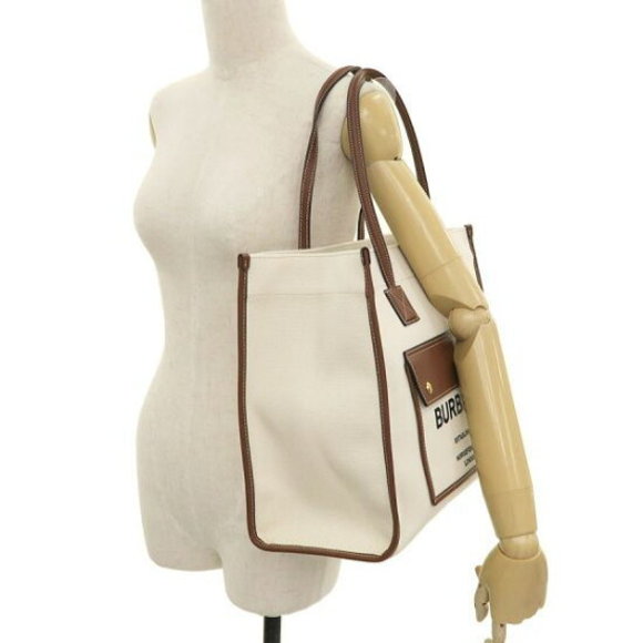 Burberry Medium Freya Tote - Picture 9 of 9